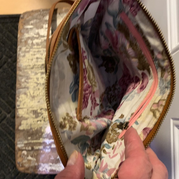 Estalon Leather crossbody bag - Picture 3 of 4